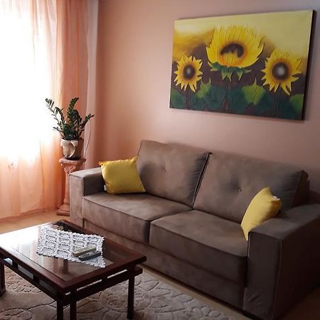 Apartamento Centro Caxias Apartment Каксиас-До-Сул Екстериор снимка