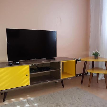 Apartamento Centro Caxias Apartment Каксиас-До-Сул Екстериор снимка